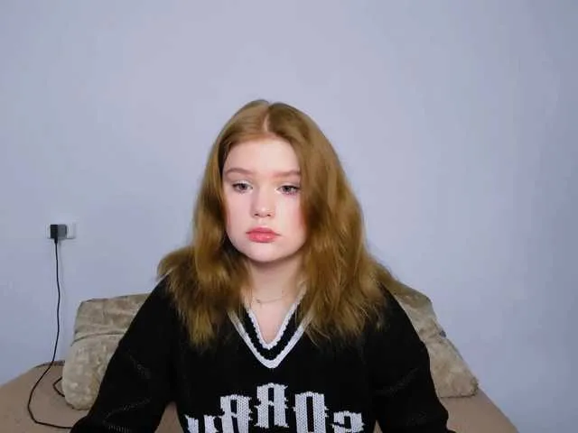 Offline Lasey on BongaCams