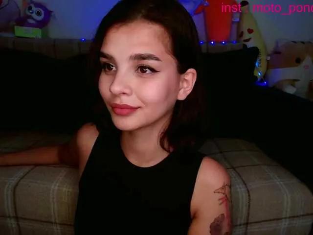 Offline life-choco on BongaCams