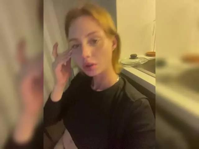 Freechat Linaaa on BongaCams