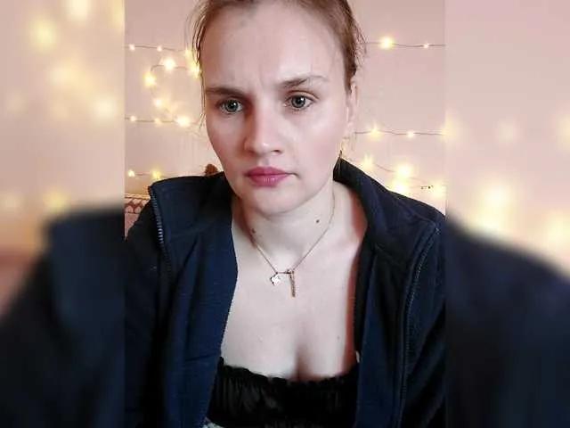BongaCams LisaLovHoney is Freechat LisaLovHoney — I love the attention and care of real men!