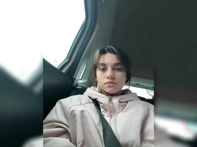 BongaCams Lisamurm is Freechat Lisamurm — Intelligent men, casual conversations and flirting