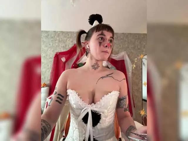 Offline LolyMolly on BongaCams