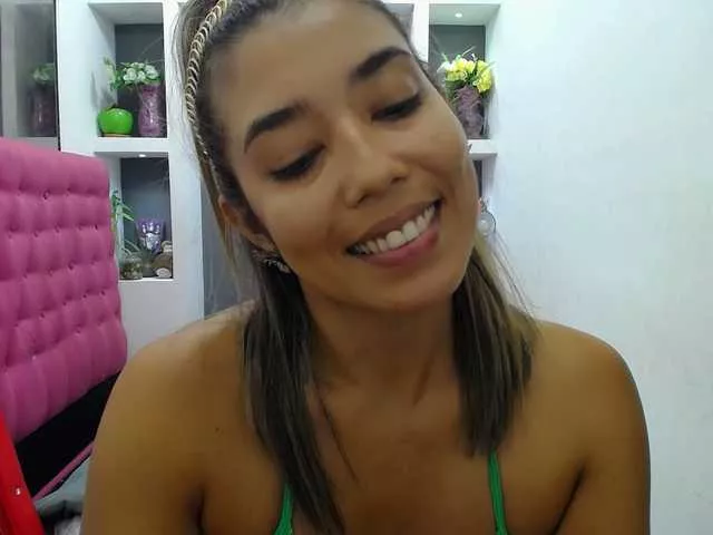 Offline M3gara on BongaCams