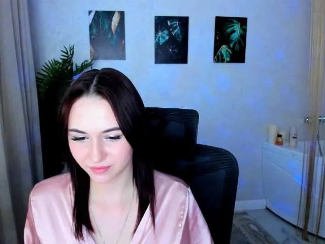 MakeYouHappy on BongaCams