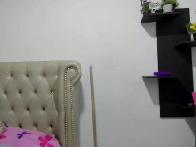 Freechat MatureBlonde on BongaCams