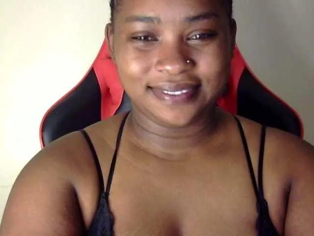 Freechat Mayer- on BongaCams