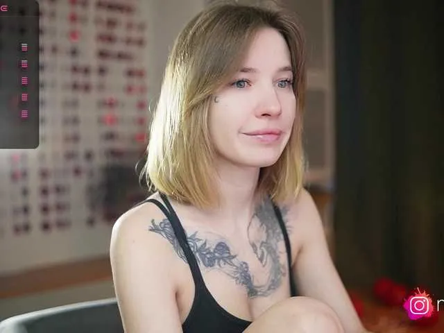 mel-collins on BongaCams