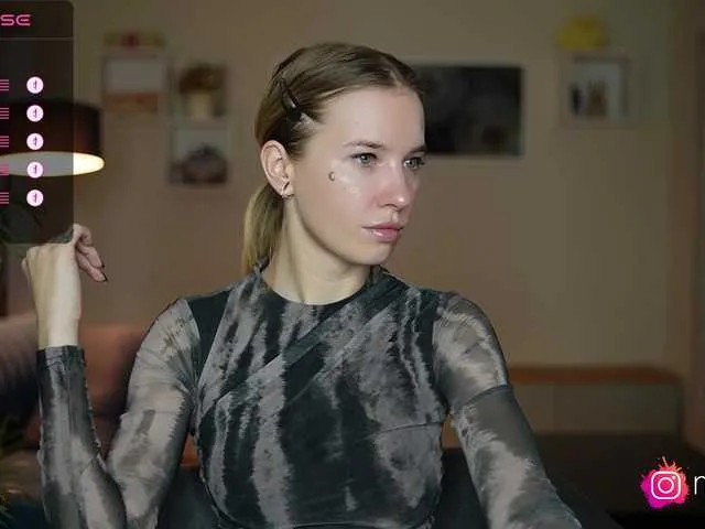 mel-collins on BongaCams