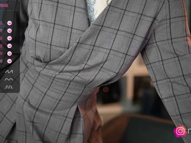 mel-collins on BongaCams