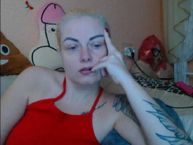 melek-7250 on BongaCams