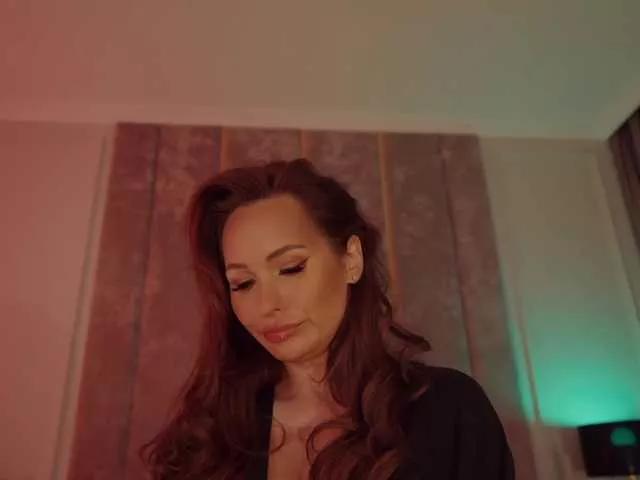 Freechat MilaDYstarlig on BongaCams