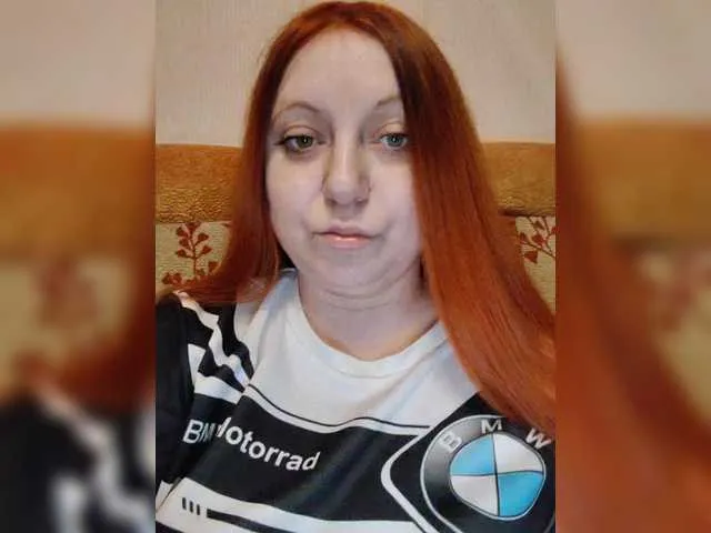 Offline MilfaSguirt on BongaCams