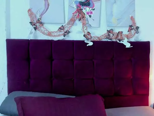 MilfSharoon on BongaCams