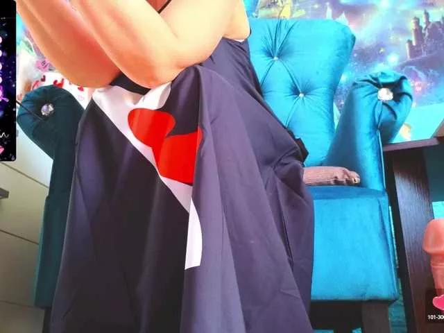 Offline Mistress-Gwen on BongaCams