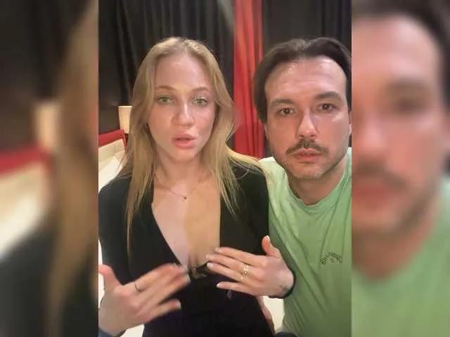 Offline MokoMila on BongaCams