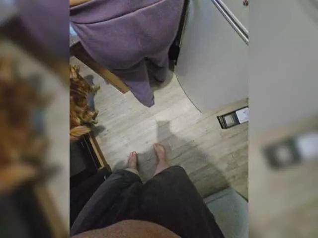 Offline mypara69 on BongaCams