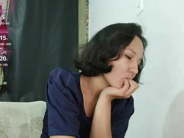 Freechat Natzuchoi on BongaCams