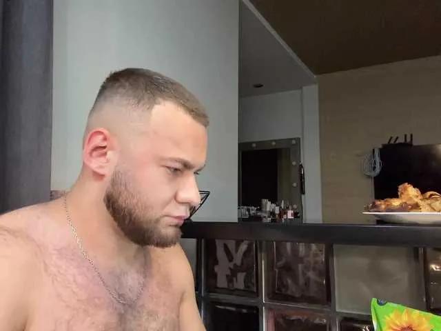 Offline No-Face-Guy on BongaCams