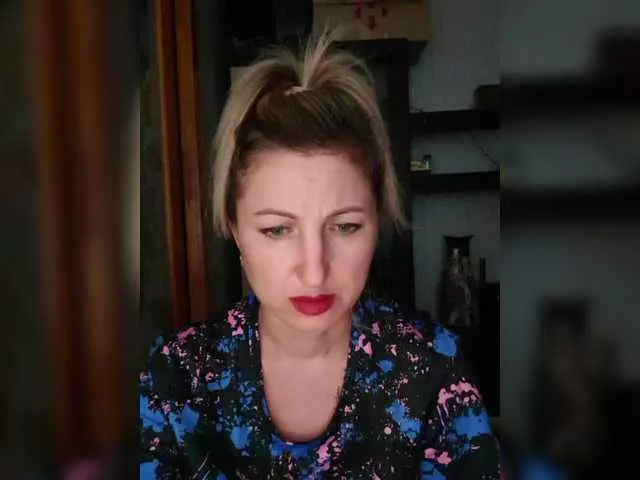 Nushka1939 on BongaCams