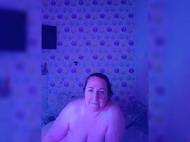 Olga372 on BongaCams