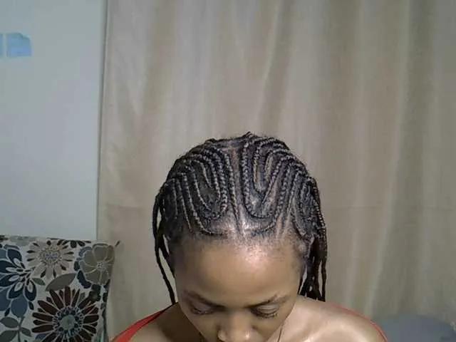 Offline PetiteCaramel on BongaCams