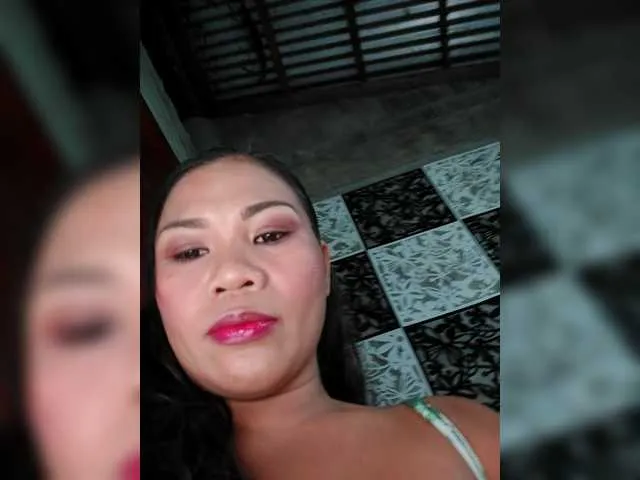 Pinayslut on BongaCams