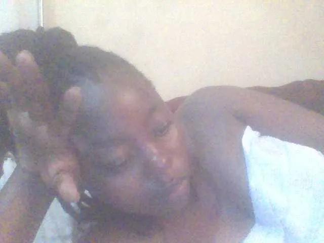 Offline PrettyG on BongaCams