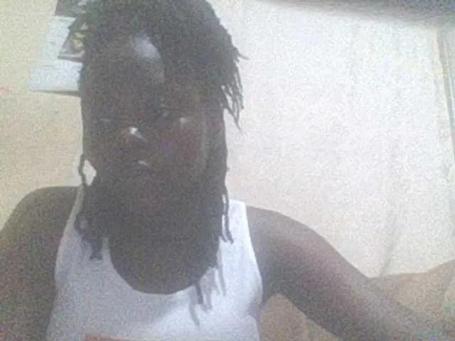 Offline PrettyG on BongaCams