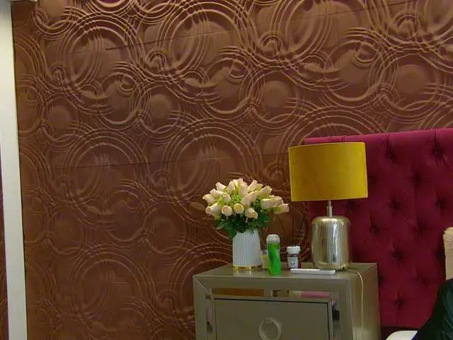 Offline RoxanneJoy on BongaCams