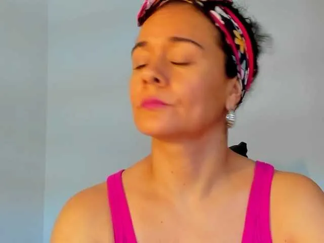 Samhotie on BongaCams