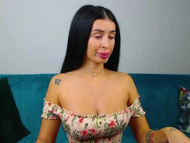 Sara-Daisy on BongaCams 