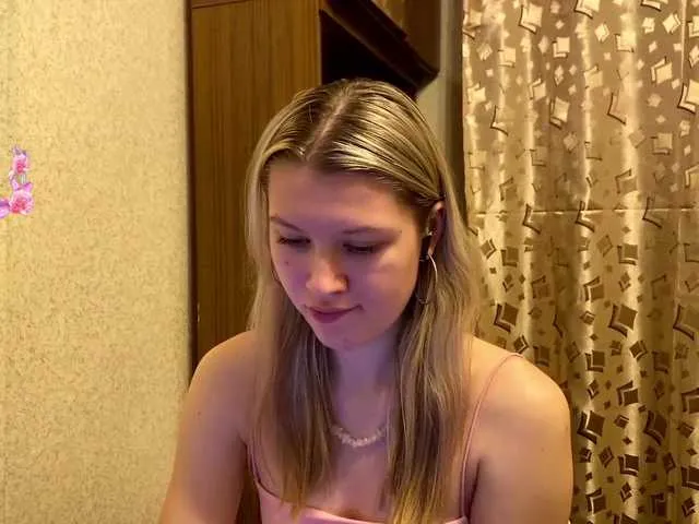 SkyeDavis on BongaCams