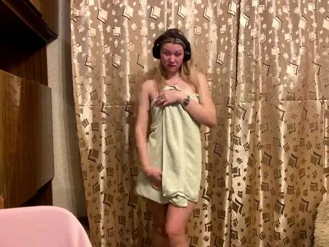 SkyeDavis on BongaCams