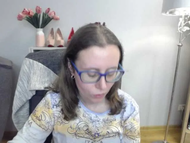 sparkleLizzy on BongaCams