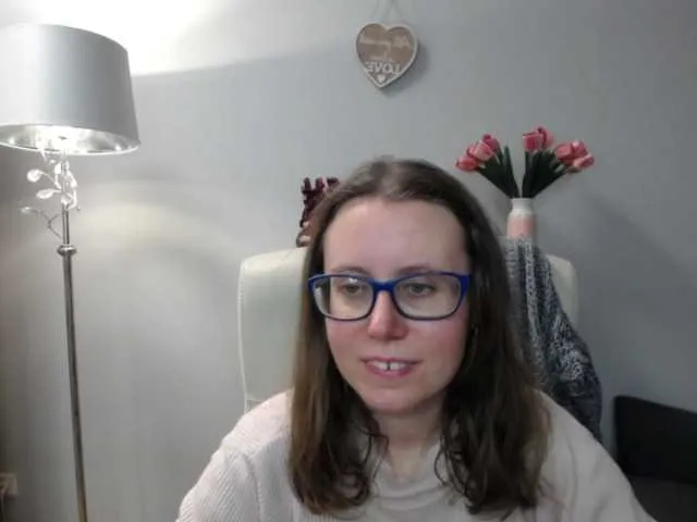 sparkleLizzy on BongaCams