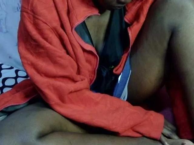 Sweet-ebony20 on BongaCams 