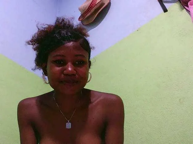 Sylvia6 on BongaCams