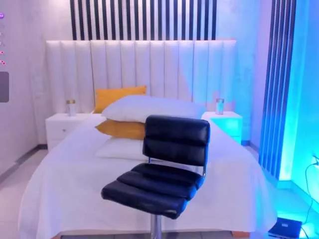 TaraLawrence on BongaCams 