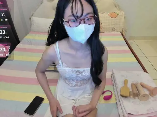 Teahyee on BongaCams