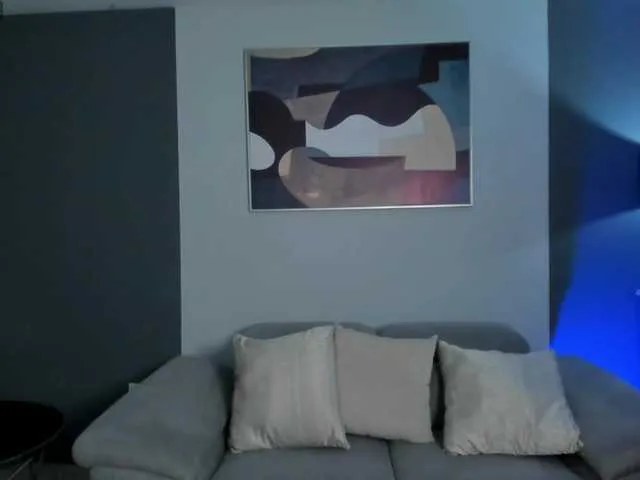 ValeriaRossi — Follow my rhythm... you're doing great  At Goal: Fuck me DEEP @Valeriarossicm  @remain Tkns Left 