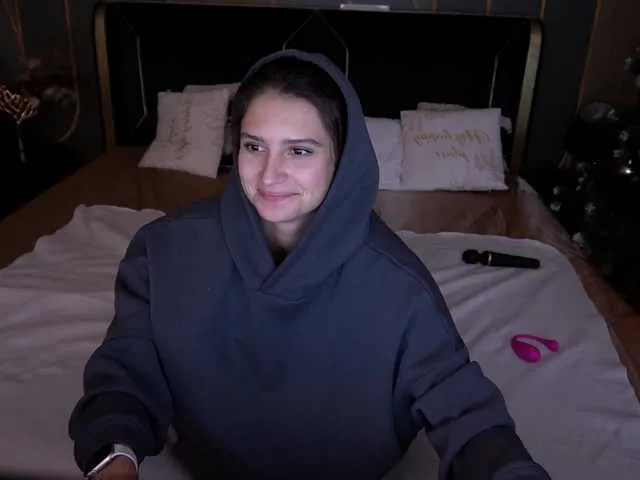 ValeryRoyale on BongaCams