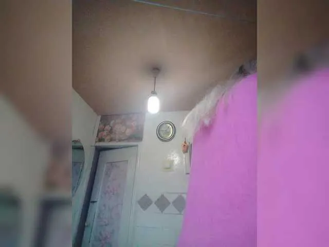 victoria71 on BongaCams