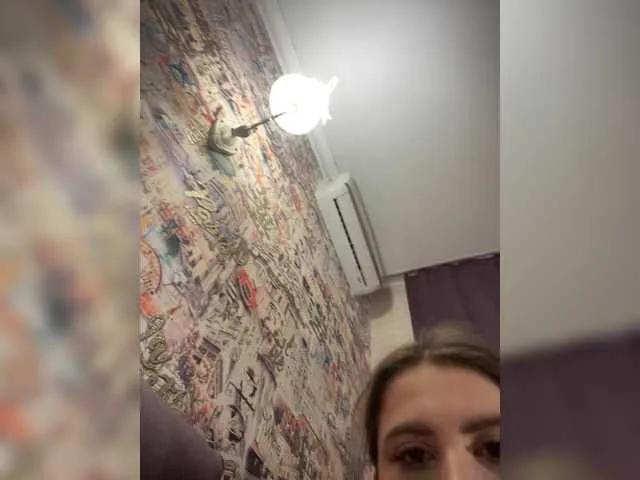 Vikki-Creed on BongaCams 