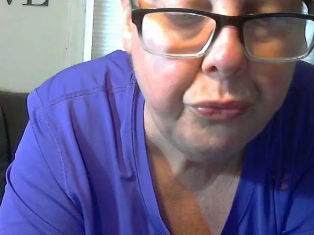 WetTightKitty68 on BongaCams 