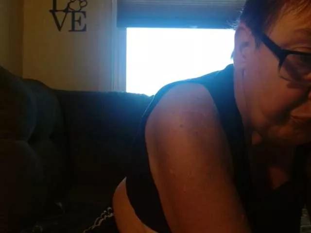 WetTightKitty68 on BongaCams 