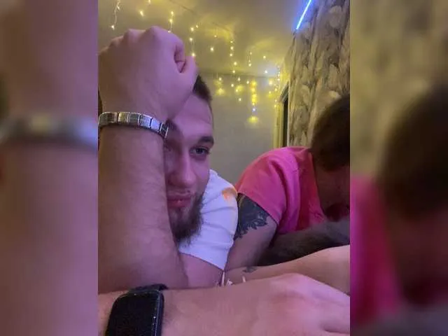 WildLoversOne on BongaCams