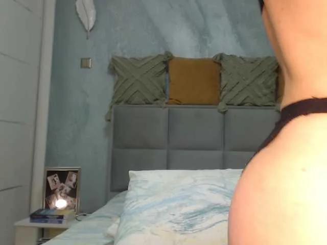 Offline zairaa on BongaCams