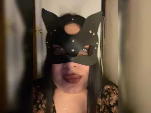 Zhanna-dark on BongaCams