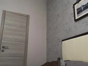 Freechat 9west on Chaturbate