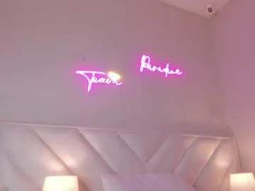 _angela_x on Chaturbate